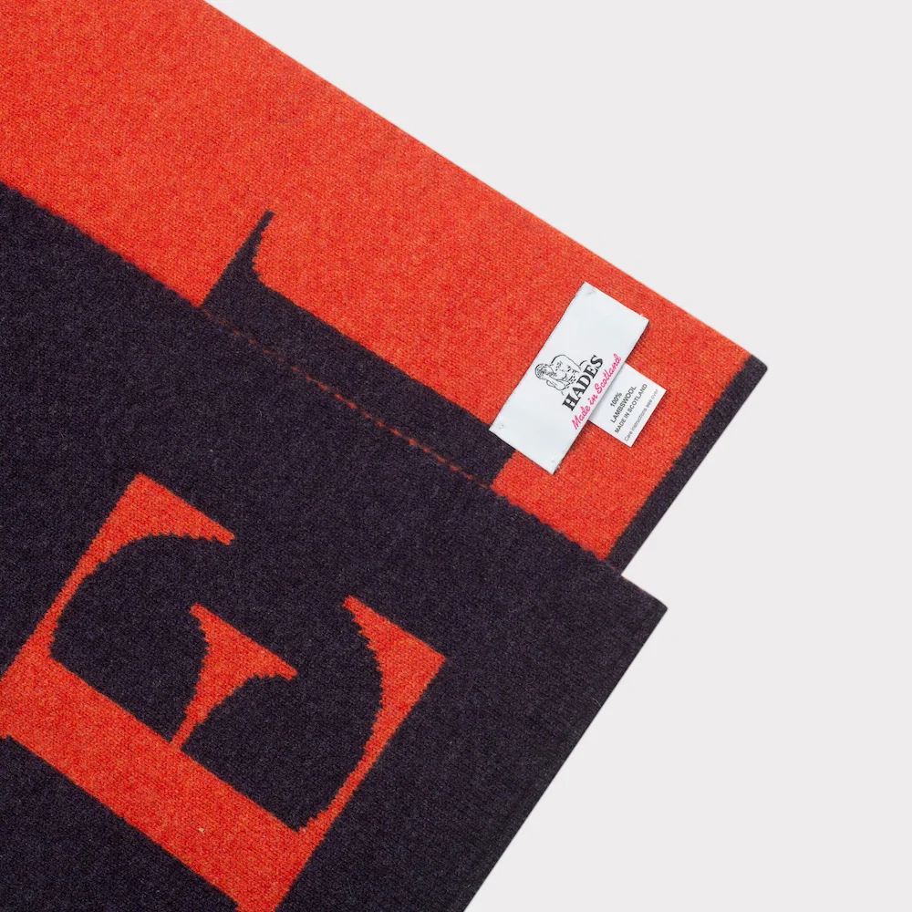 Alphabet E Scarf - Image 6