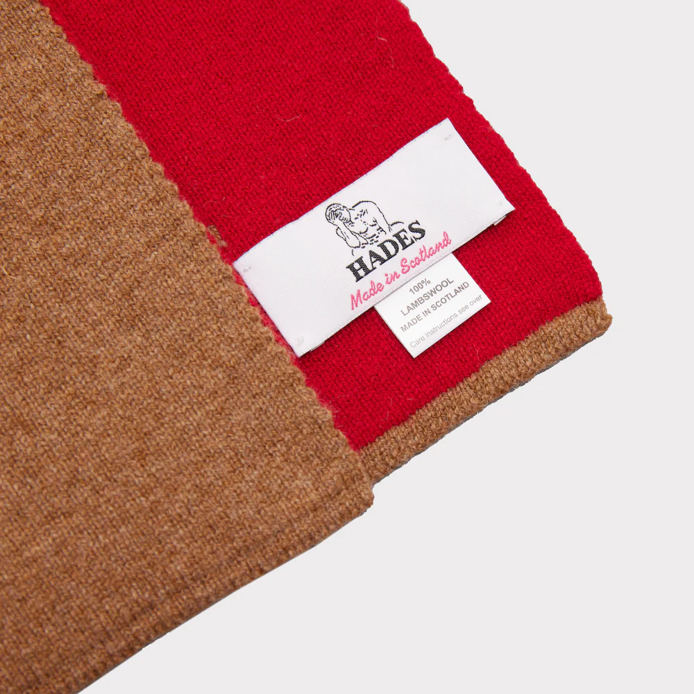 Alphabet J Scarf - Image 4