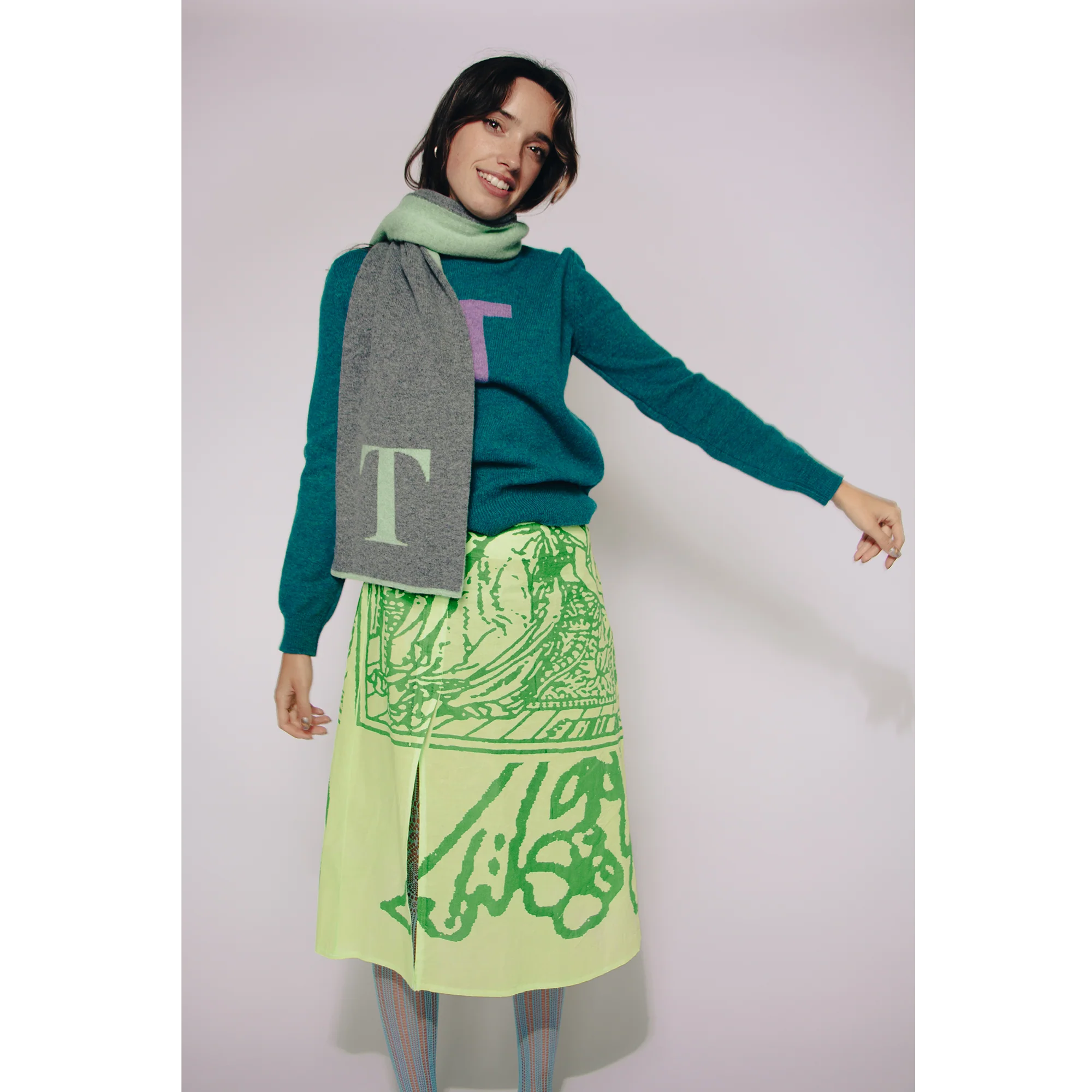 Alphabet T Scarf - Image 4