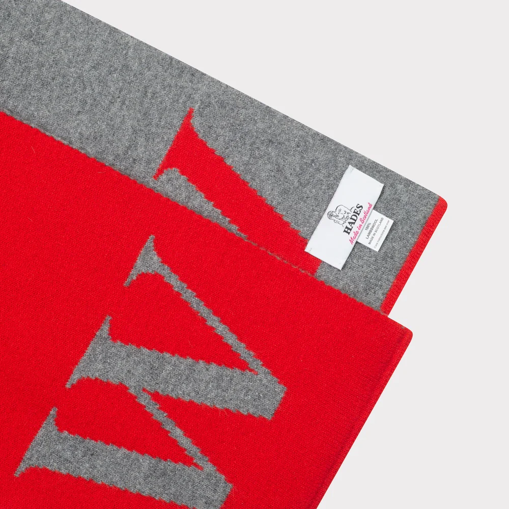 Alphabet W Scarf - Image 4