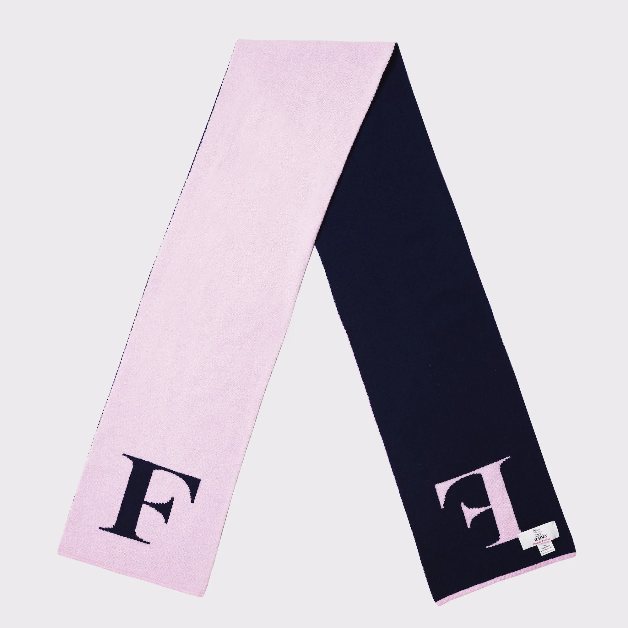 Alphabet F Scarf - Image 3