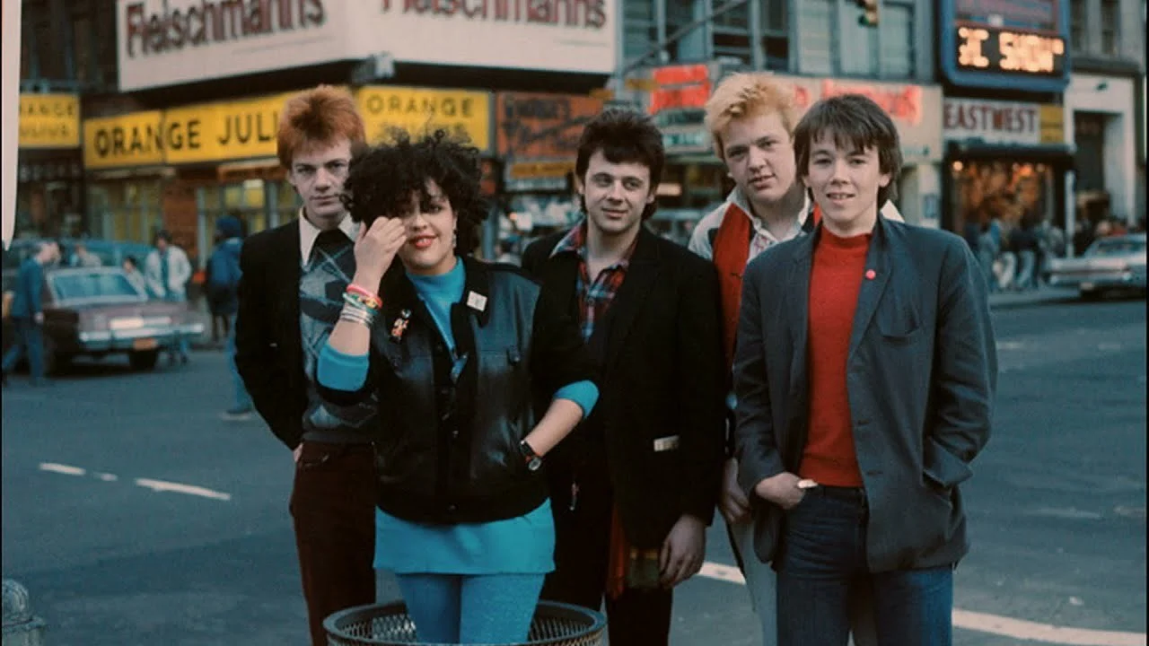 X-Ray Spex | Black & White - Image 5